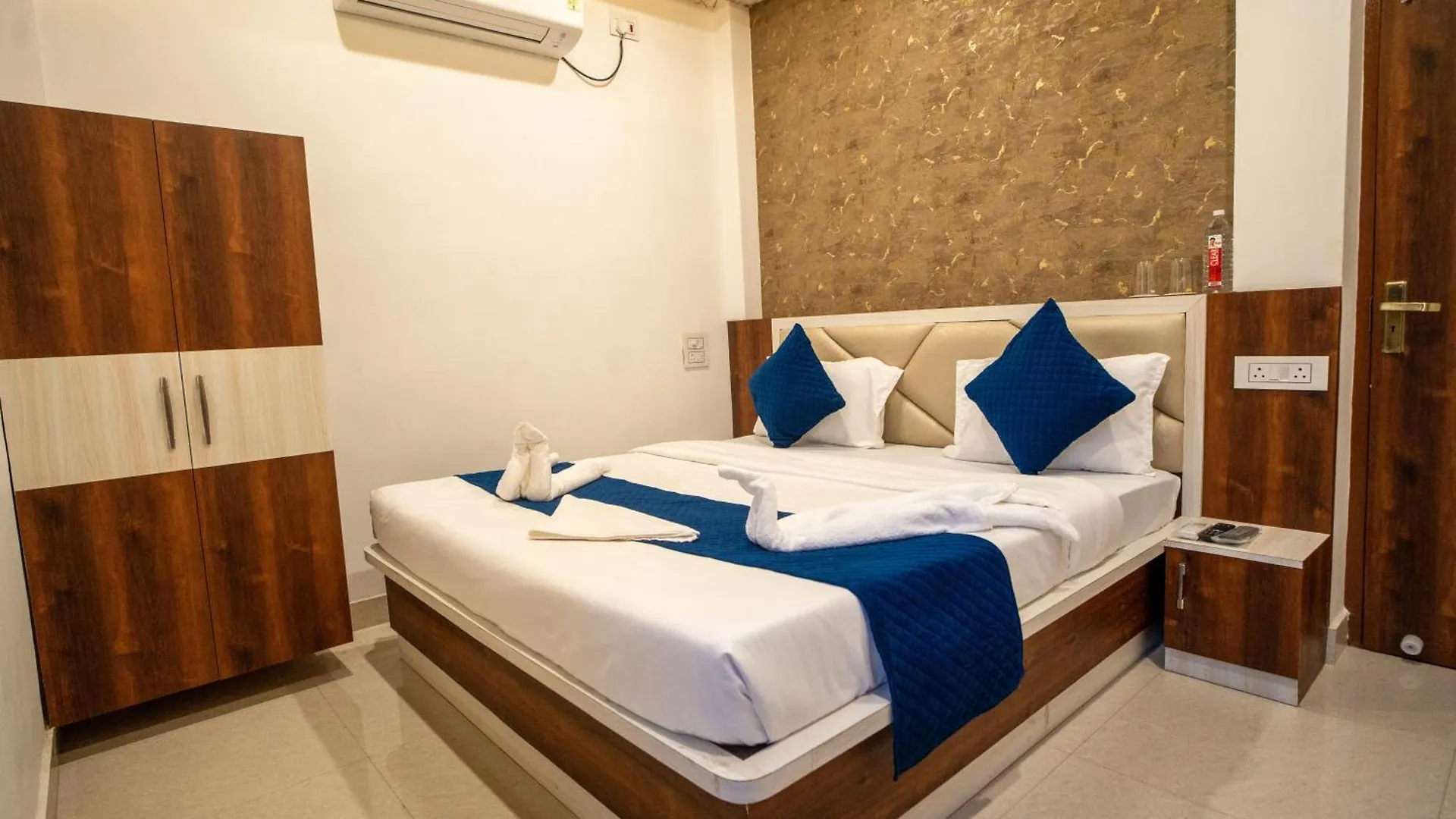 The Pleasure Stay Varanasi Hotel