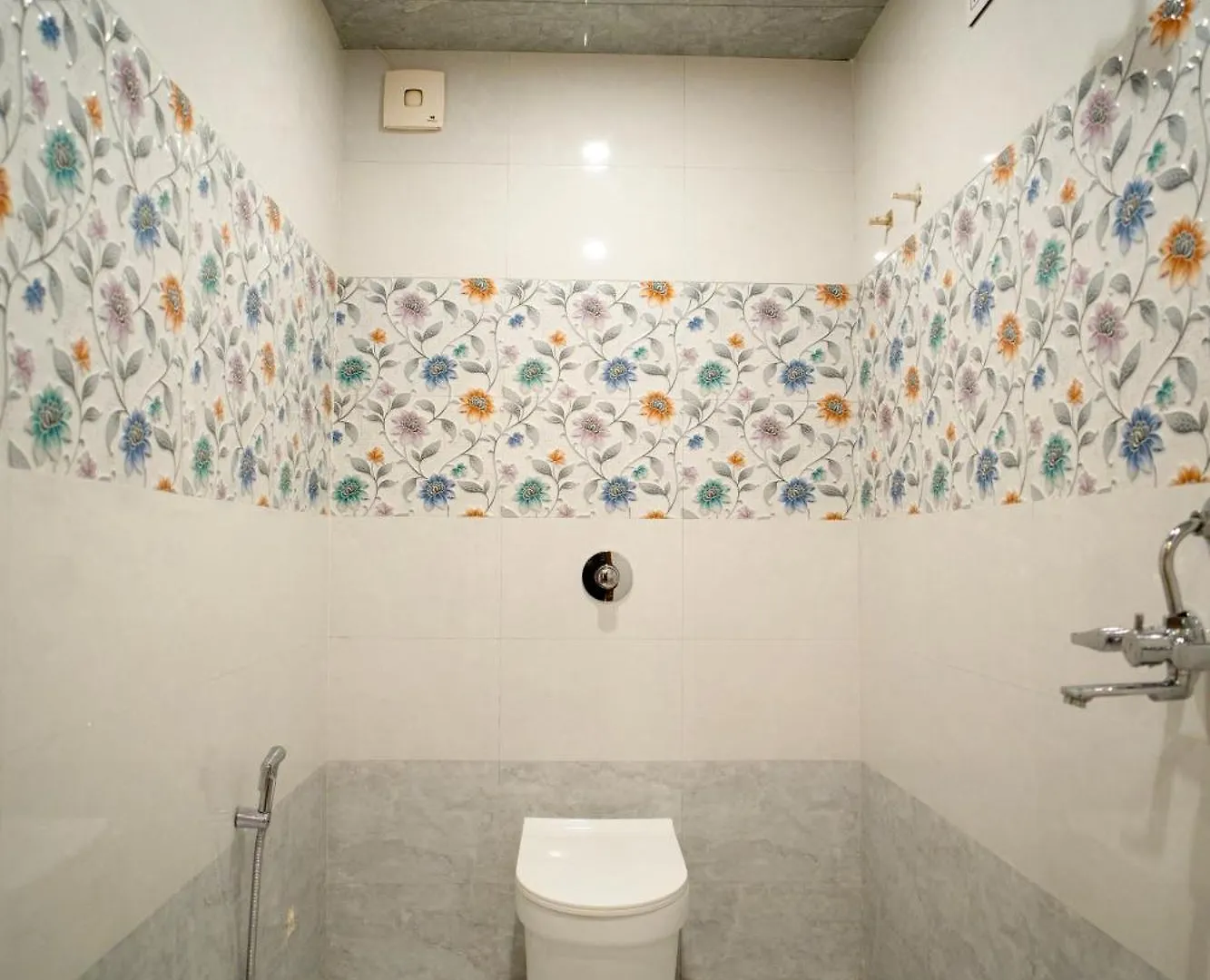 The Pleasure Stay Varanasi