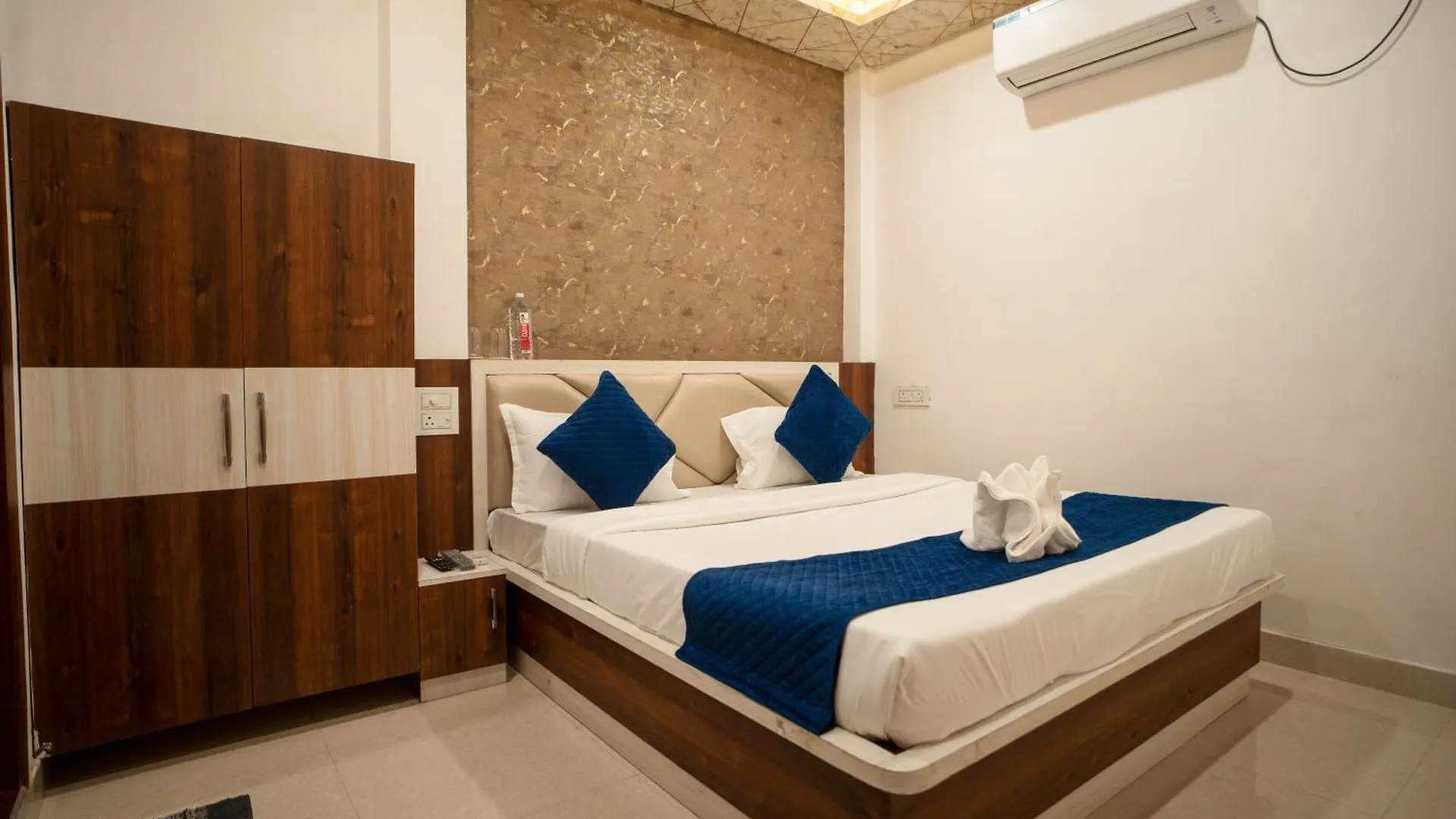 The Pleasure Stay Varanasi 3*,